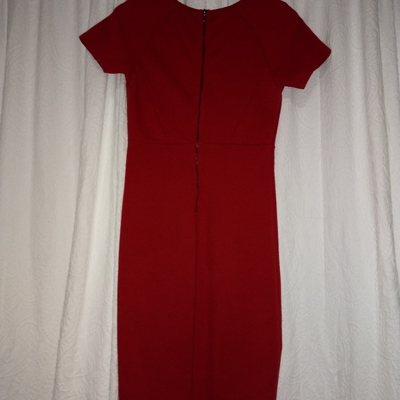 Red dress fits the body. - Picture 3 of 4